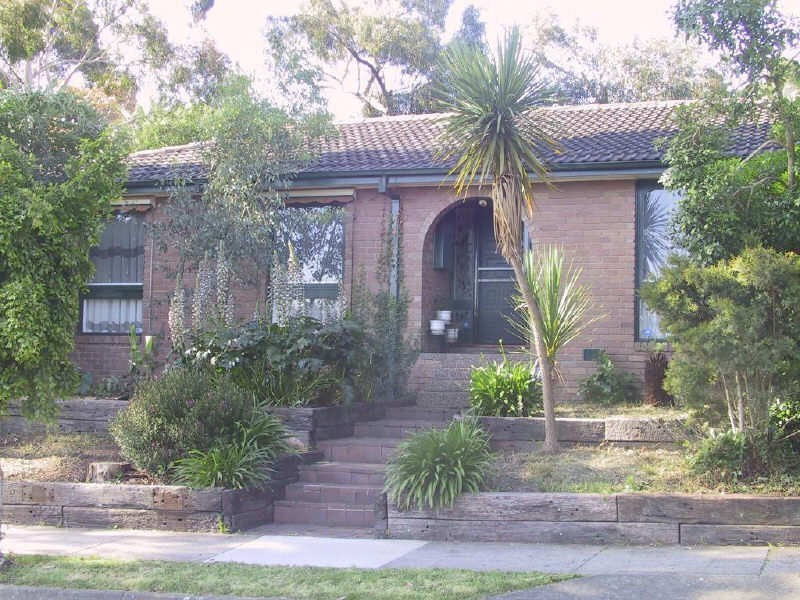 4 Avalon Road, Rowville VIC 3178