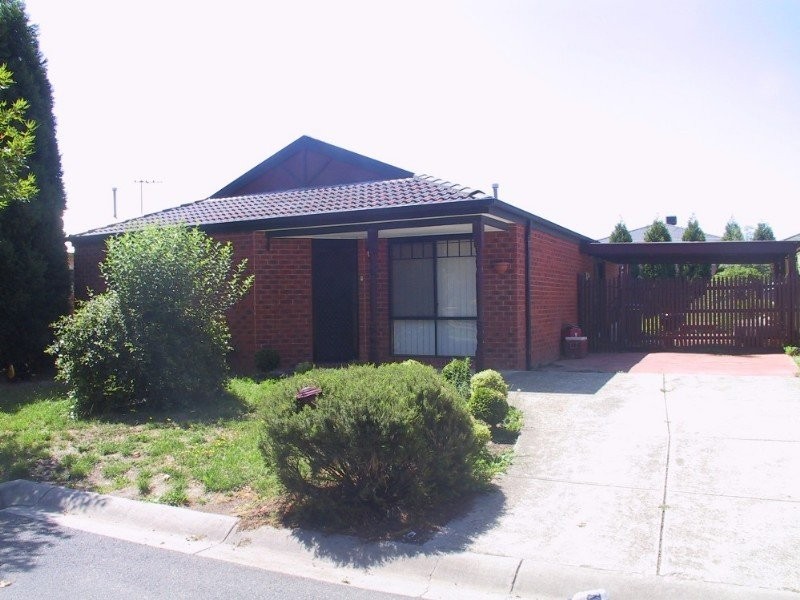 11 Elaine Place, Rowville VIC 3178
