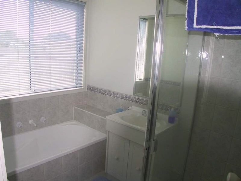 2 Aimee Place, Rowville VIC 3178