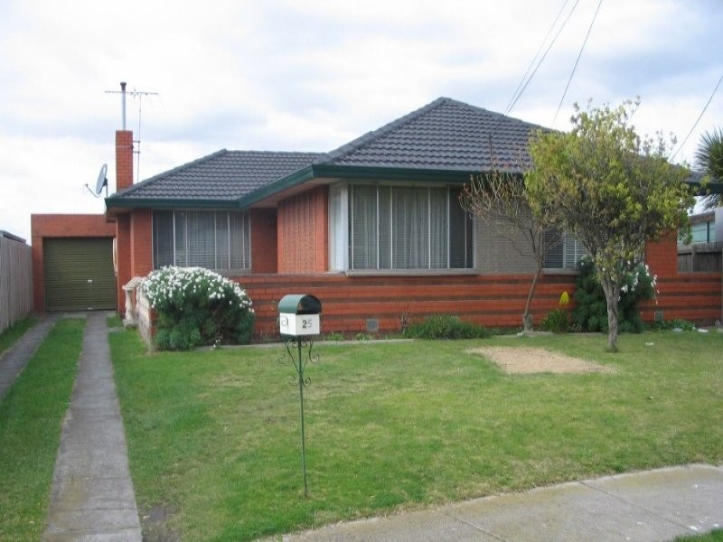 25 Eldo Street, Keysborough VIC 3173