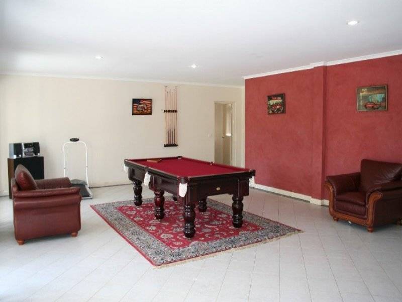 6 Wattletree Close, Ferntree Gully VIC 3156