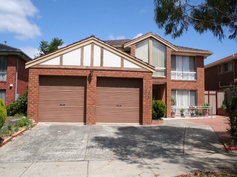 5 The Fairway, Rowville VIC 3178