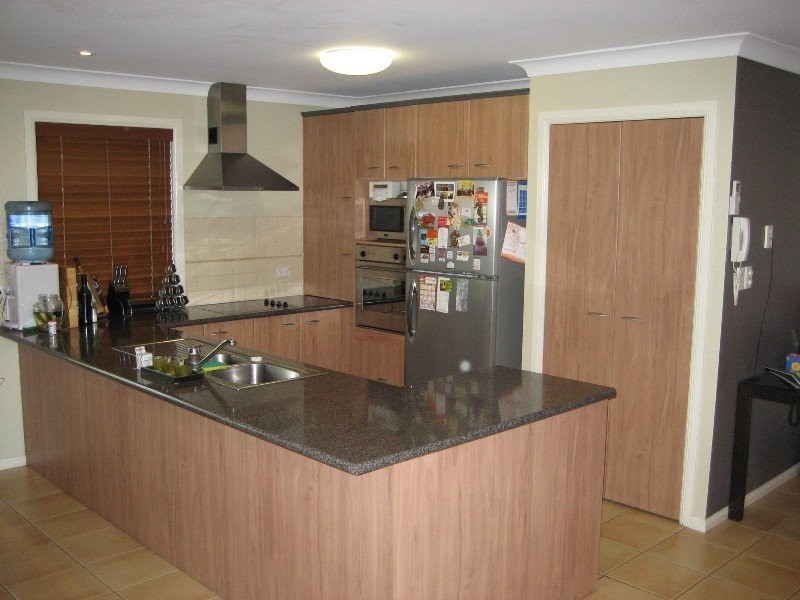 5 Ken Cres, Monterey Keys QLD 4212