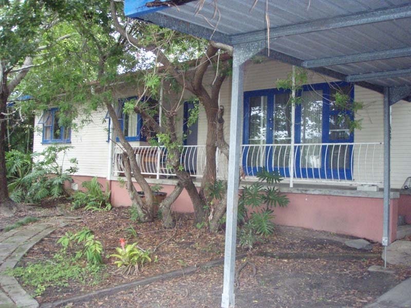 15 Billington Street, Labrador QLD 4215