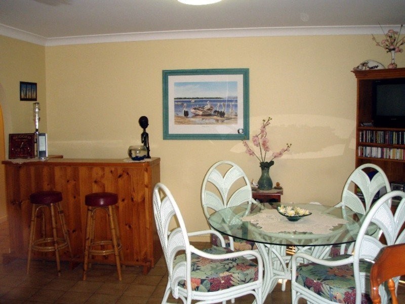 1 Longboat Place, Biggera Waters QLD 4216