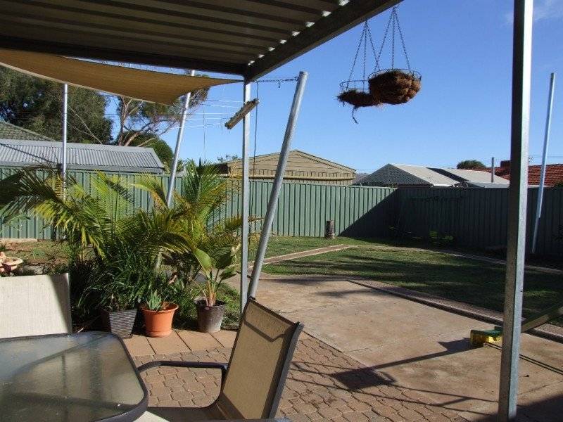 104 Wright Rd, Ingle Farm SA 5098