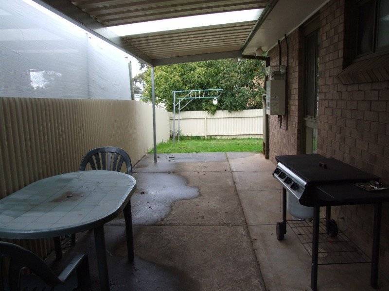 27A McNamara Street, Modbury Heights SA 5092