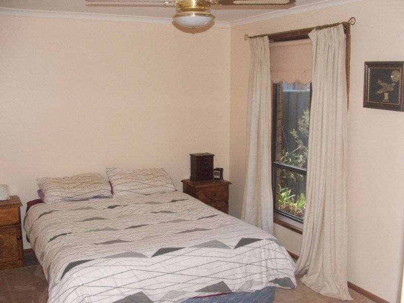 27 Japonica Crescent, Parafield Gardens SA 5107
