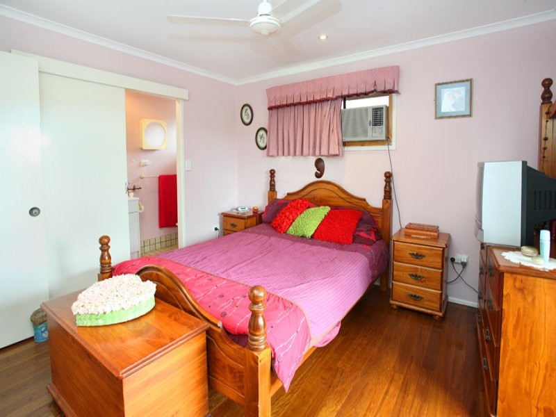 4 Barvas Street, Ferny Grove QLD 4055