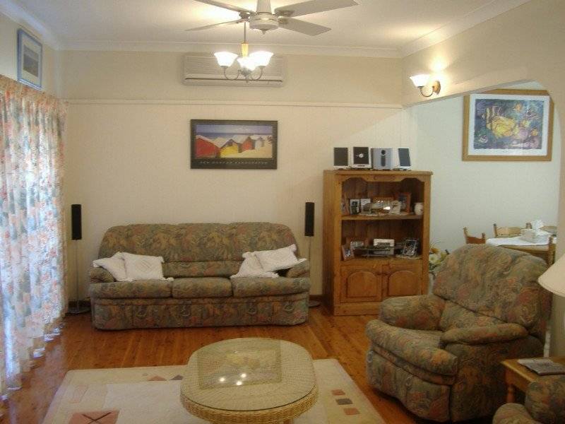 45 Walmer Ave, Sanctuary Point NSW 2540