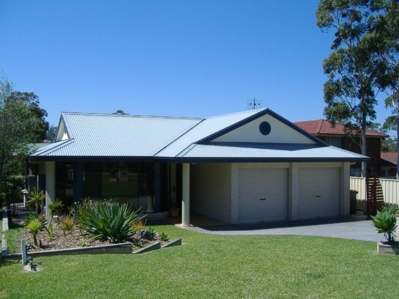 4 Kurraba Place, St Georges Basin NSW 2540