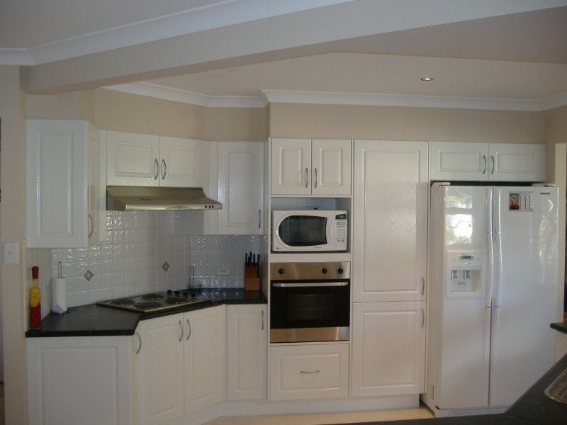 4 Kurraba Place, St Georges Basin NSW 2540