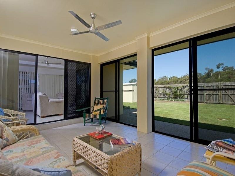3 Sovereign Circuit, Pelican Waters QLD 4551