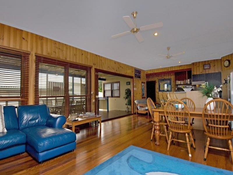 8 King Street, Kings Beach QLD 4551