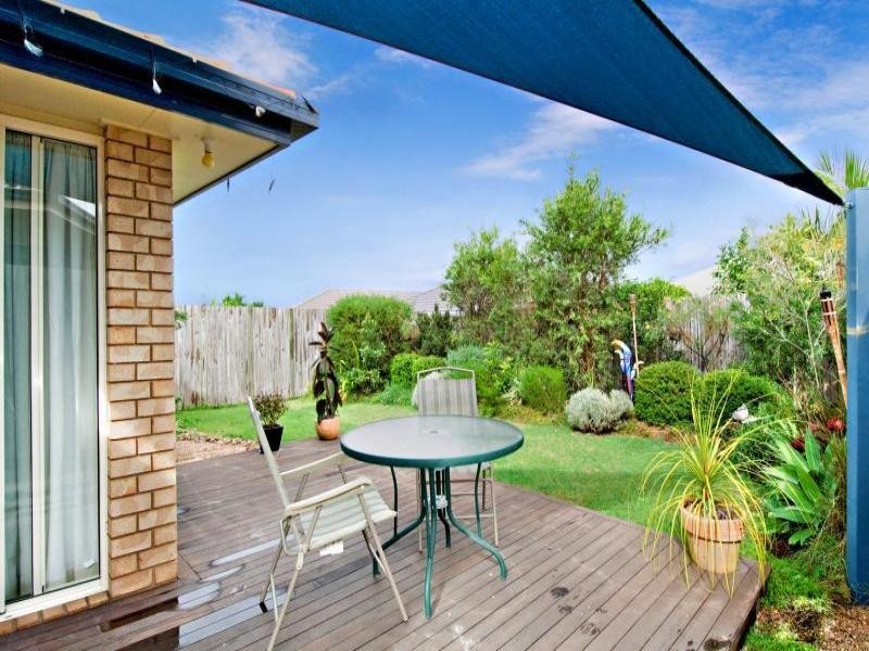 10 Montserrat Crescent, Caloundra West QLD 4551