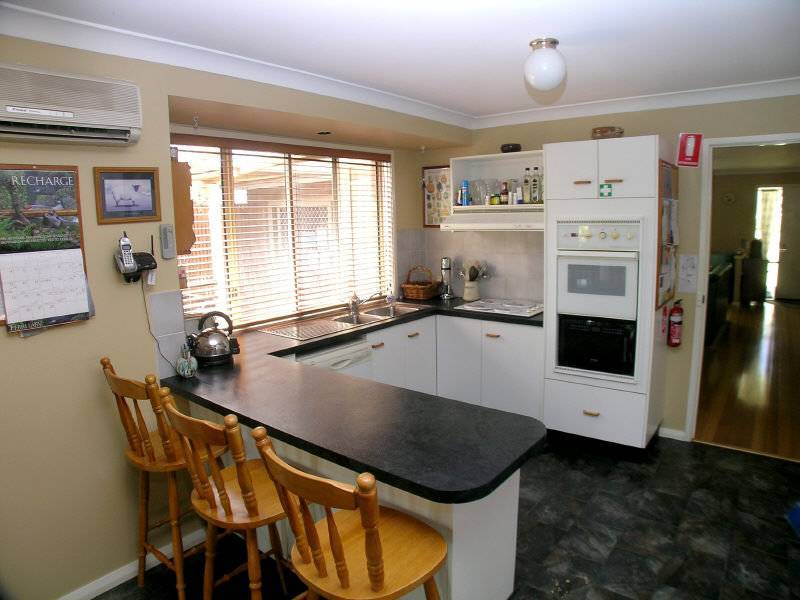 22 Broadwater Dr, Saratoga NSW 2251