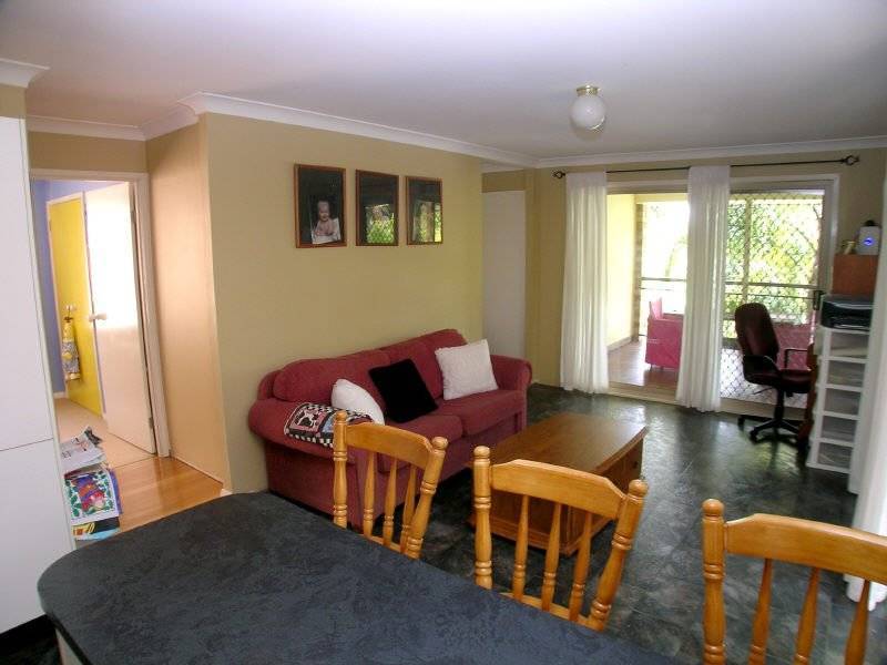 22 Broadwater Dr, Saratoga NSW 2251