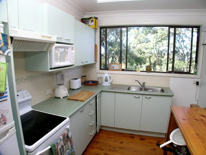 99 Davistown Rd, Saratoga NSW 2251