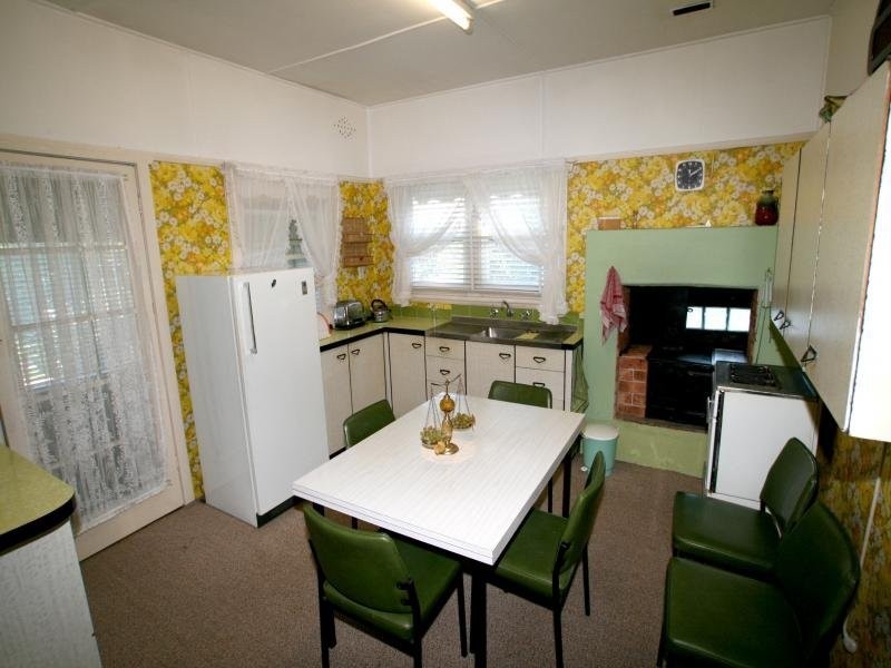 3 Broadwater Dr, Saratoga NSW 2251