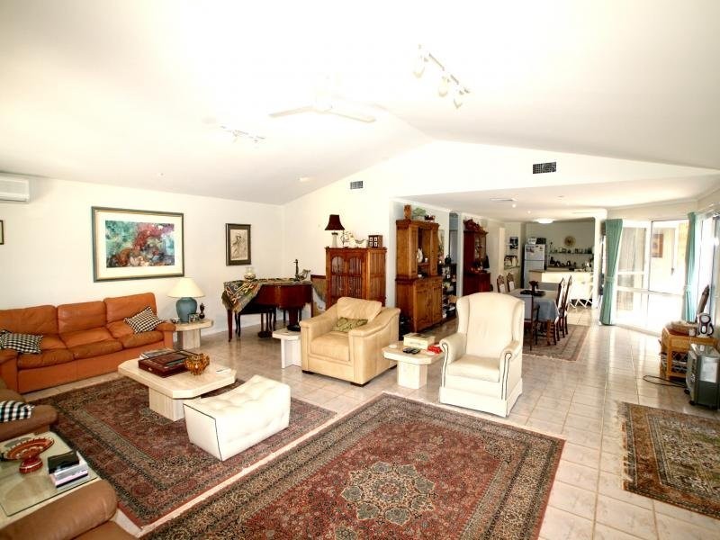 56 Kincumber Cres, Davistown NSW 2251