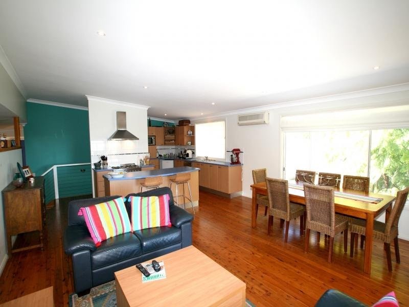 12 View Pde, Saratoga NSW 2251