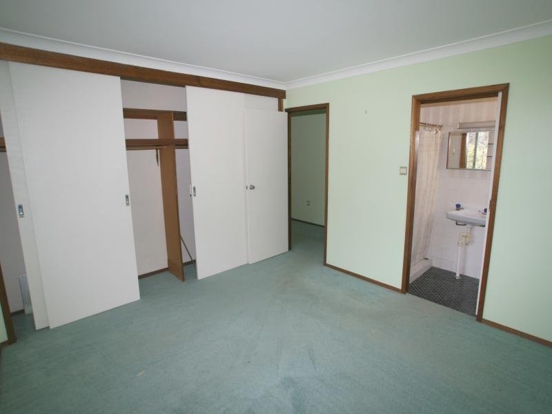 1 Llewellyn St, Saratoga NSW 2251
