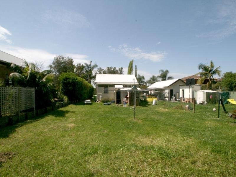 66 Henderson Rd, Saratoga NSW 2251