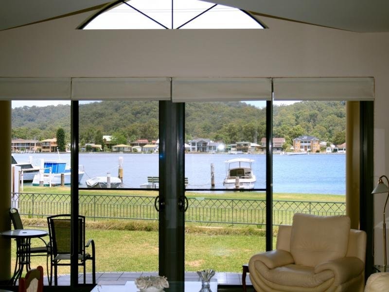 2 Davis Ave, Davistown NSW 2251