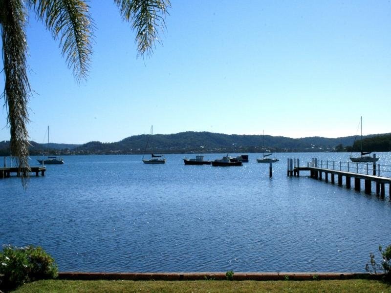 67 Steyne Rd, Saratoga NSW 2251