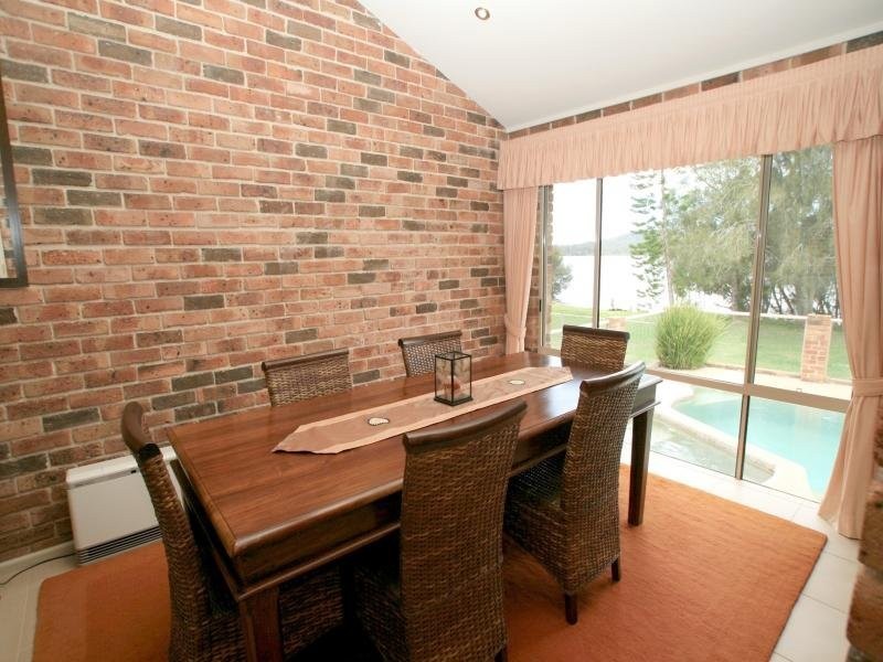 148 Broadwater Dr, Saratoga NSW 2251