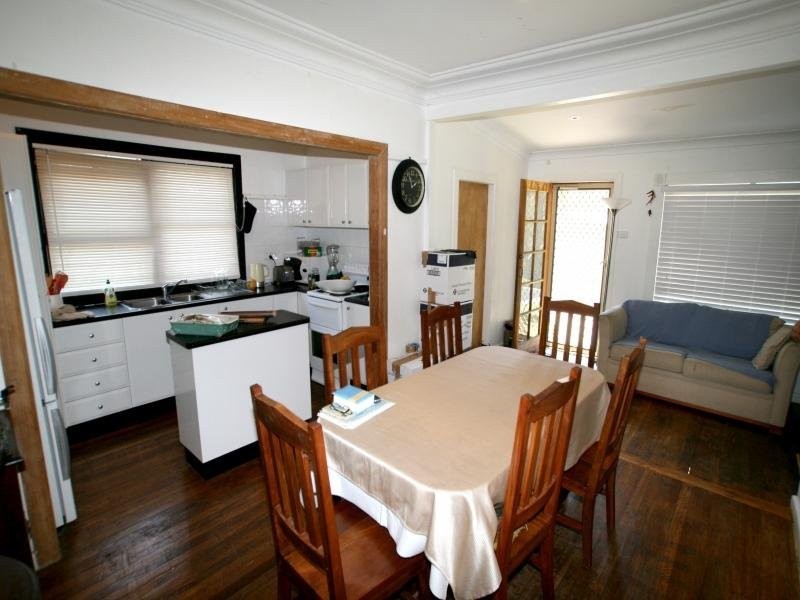 50 Emora Ave, Davistown NSW 2251