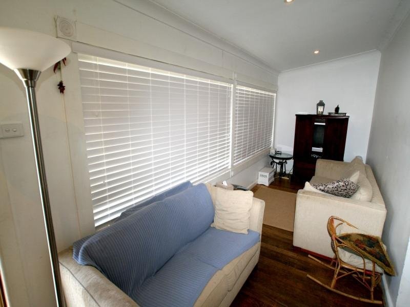50 Emora Ave, Davistown NSW 2251