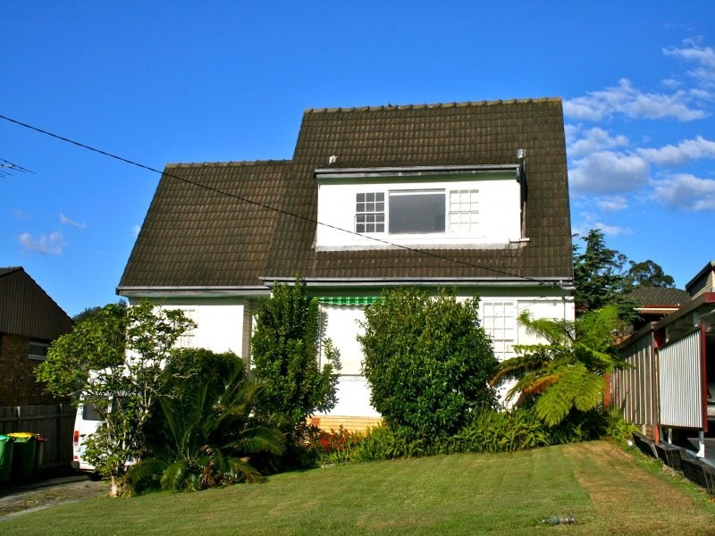 34 Mimosa Ave, Saratoga NSW 2251