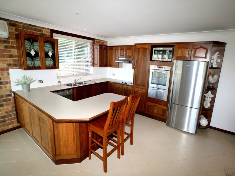 129 Broadwater Dr, Saratoga NSW 2251