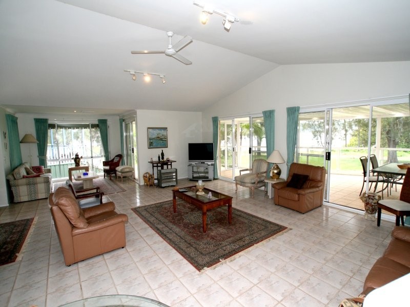 56 Kincumber Cres, Davistown NSW 2251
