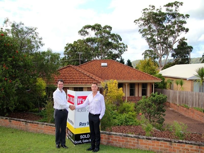 10 Steyne Rd, Saratoga NSW 2251