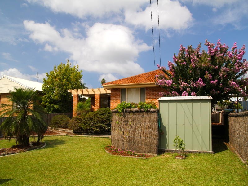 10 Steyne Rd, Saratoga NSW 2251