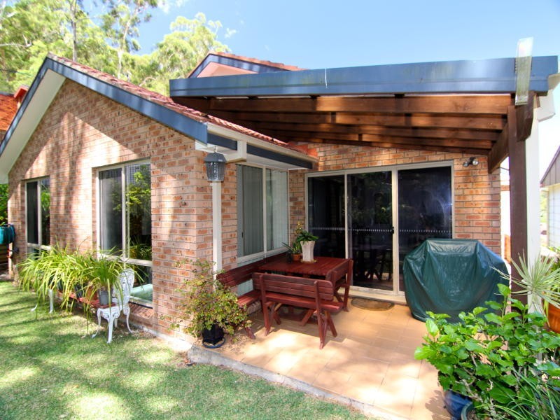 7 Broadwater Dr, Saratoga NSW 2251