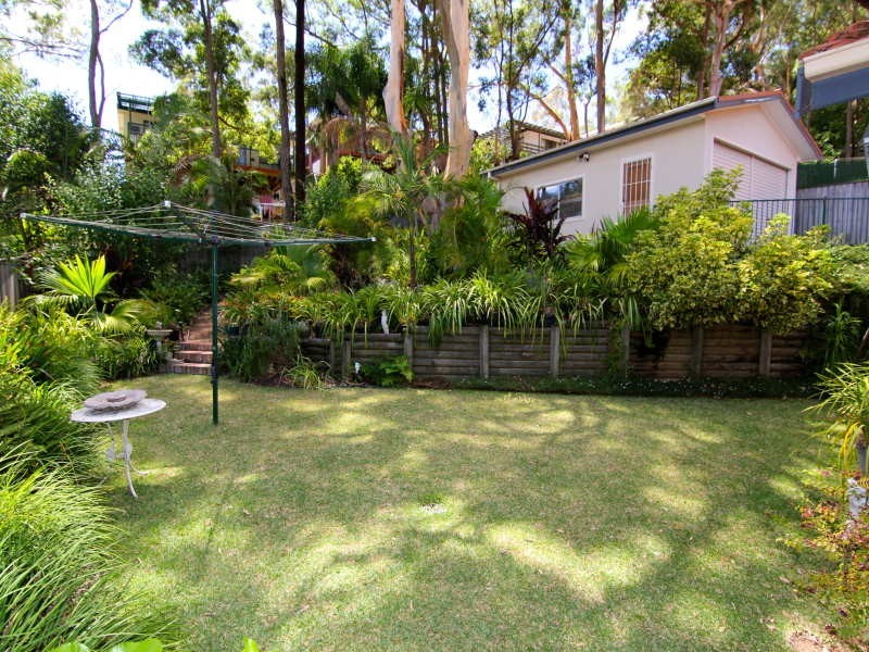 7 Broadwater Dr, Saratoga NSW 2251