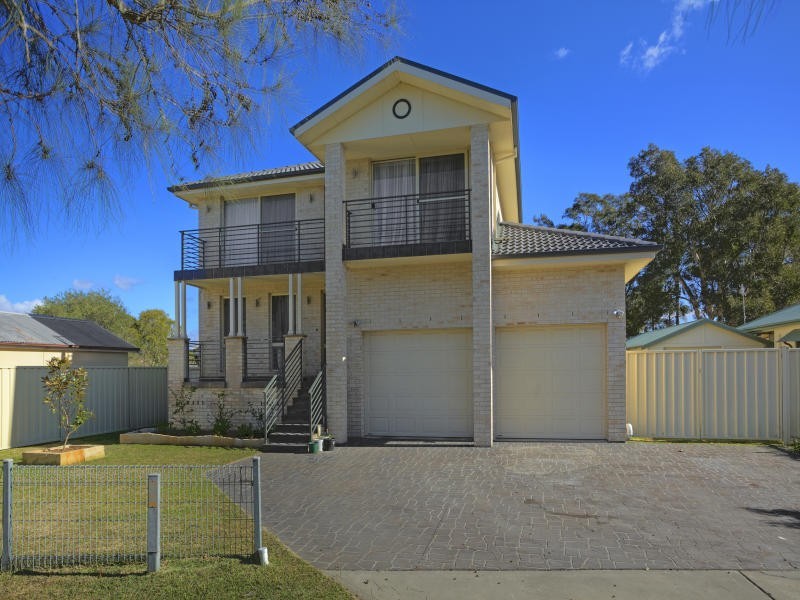 8 Magnolia Ave, Davistown NSW 2251