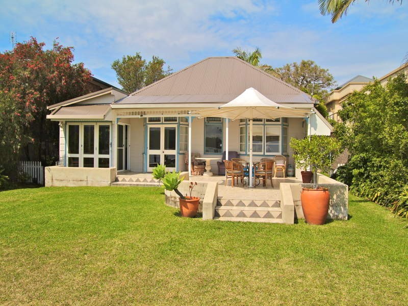 49 Village Rd, Saratoga NSW 2251