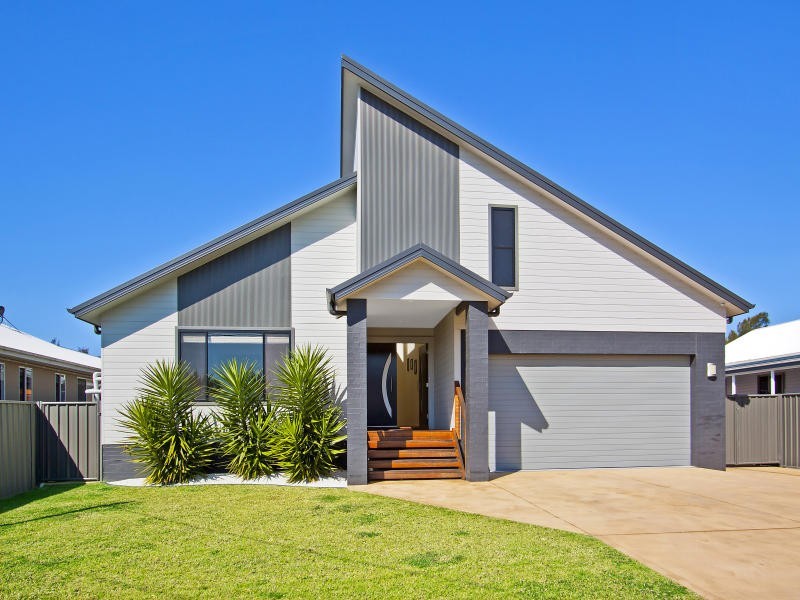 19 Magnolia Ave, Davistown NSW 2251