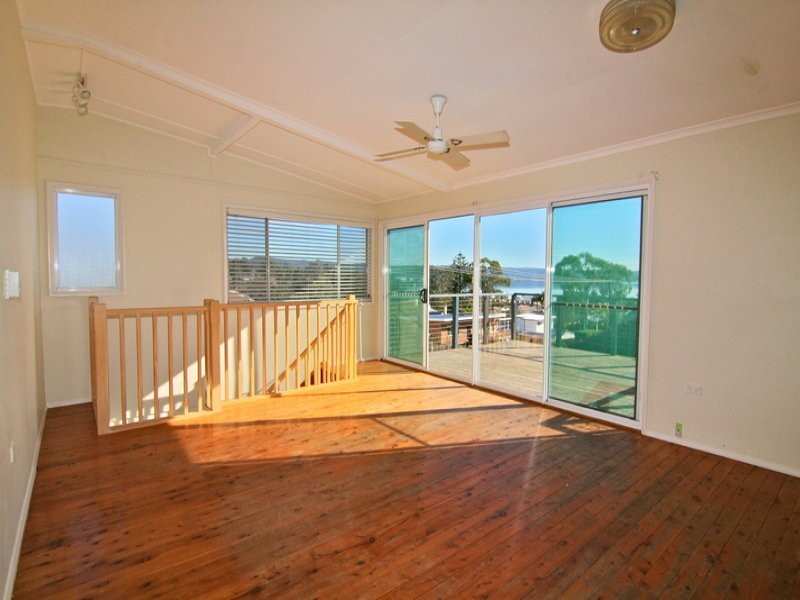 38 Mimosa Ave, Saratoga NSW 2251