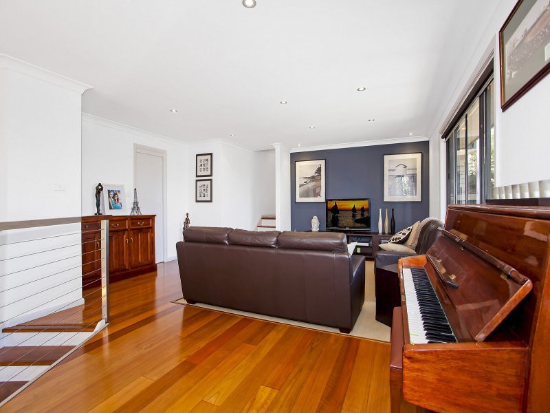 27 Llewellyn St, Saratoga NSW 2251