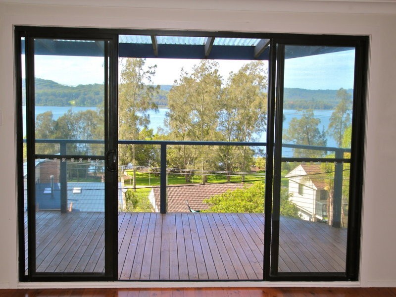 127 Broadwater Dr, Saratoga NSW 2251