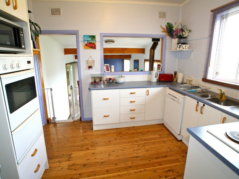 4 Jirramba Ave, Saratoga NSW 2251