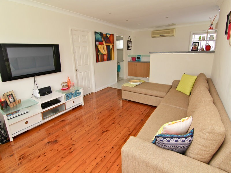 28 Steyne Rd, Saratoga NSW 2251