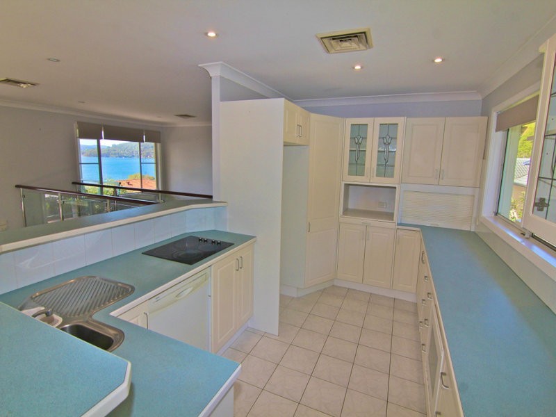 118 Steyne Rd, Saratoga NSW 2251