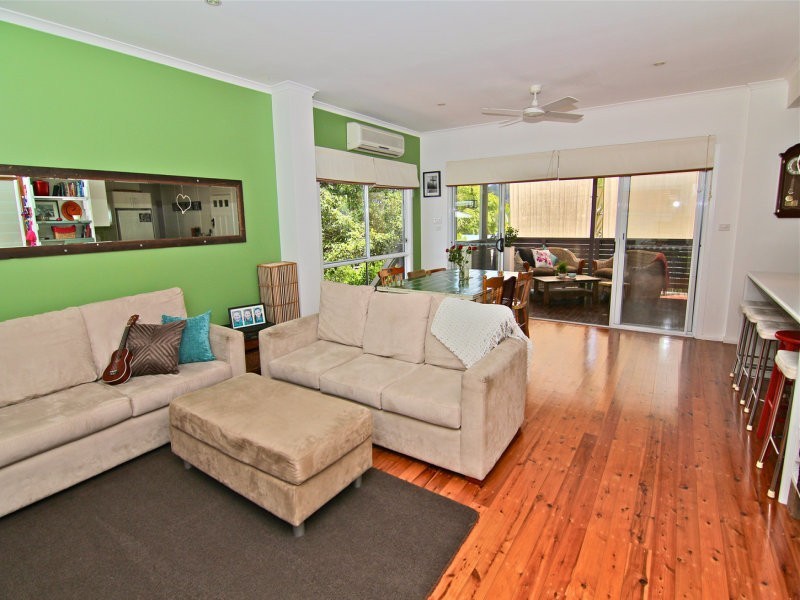 18 Jirramba Ave, Saratoga NSW 2251