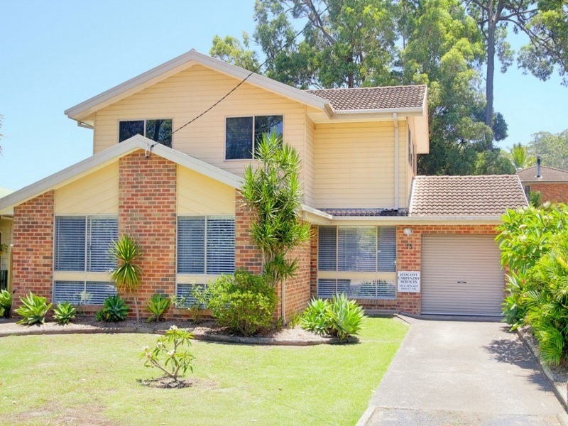 13 Algona Ave, Kincumber NSW 2251